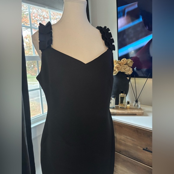 NEW Calvin Klein Black Mini Dress!! - Picture 2 of 7